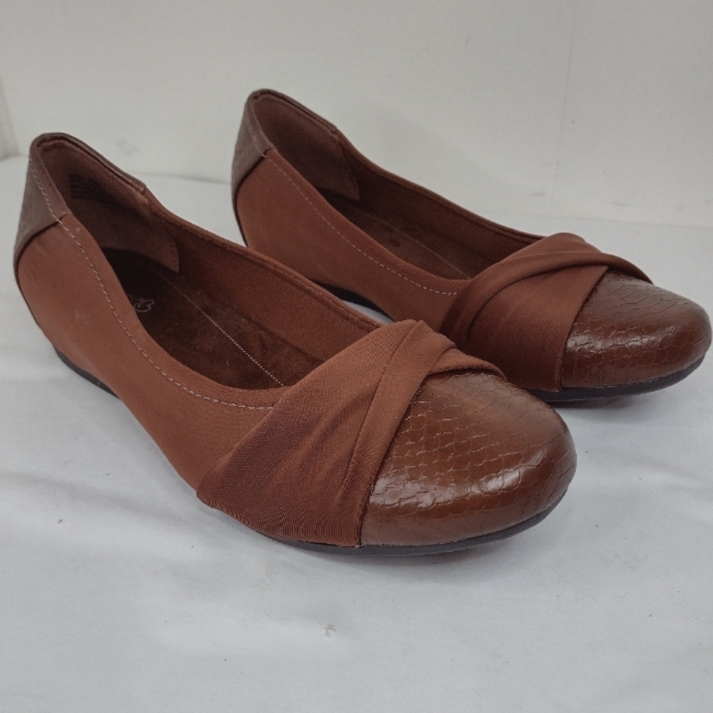 Baretraps women's Misty memory foam size (10M)